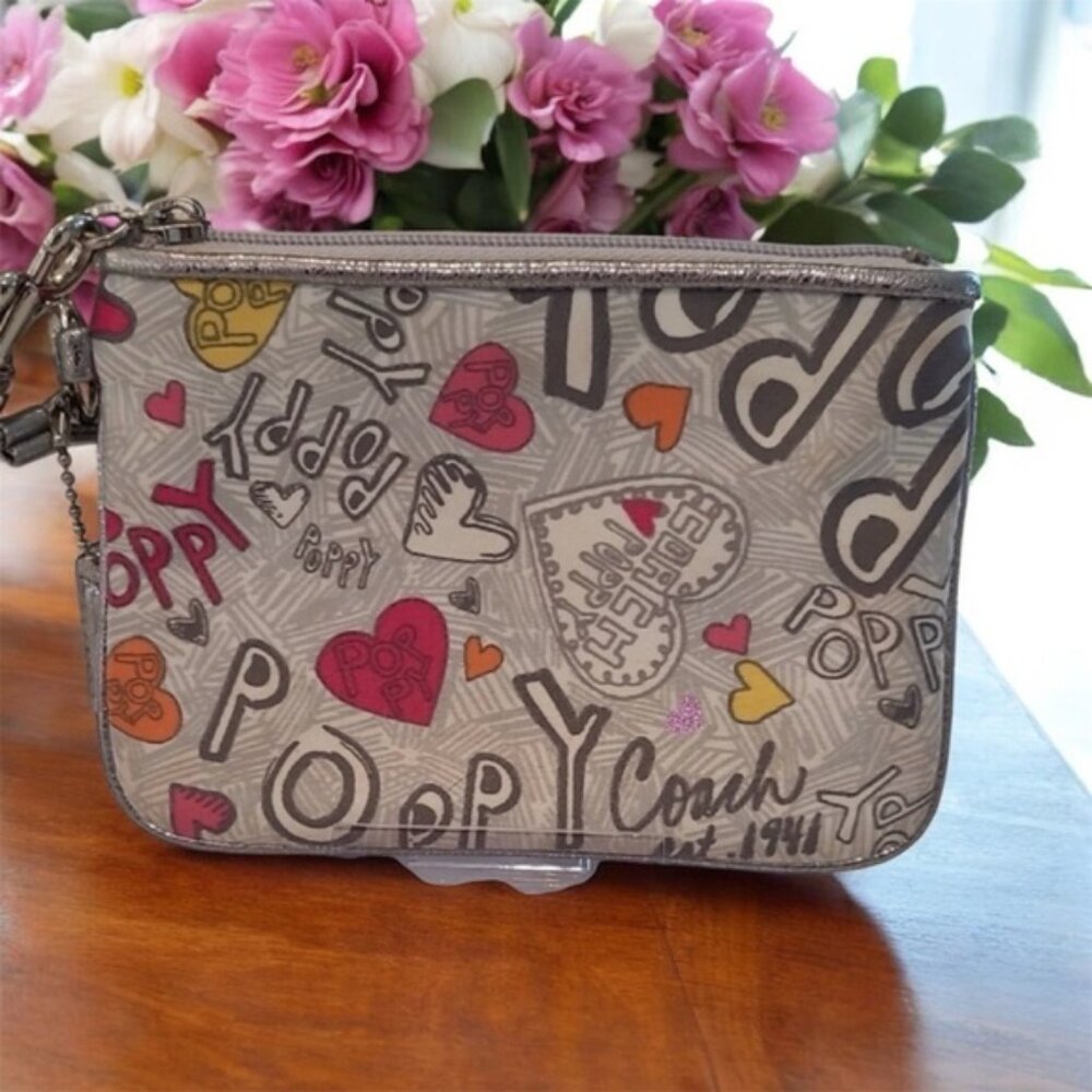Coach Signature Poppy Graffiti Hearts Wristlet (w/Hang Tag)(EUC)